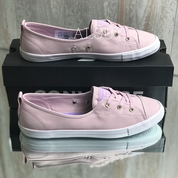 NWT Converse Ctas Ballet Lace Slip Plum Chalk W - Picture 3 of 7